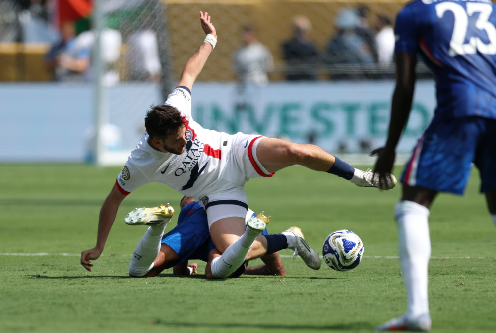 供了具有针 供了具有针