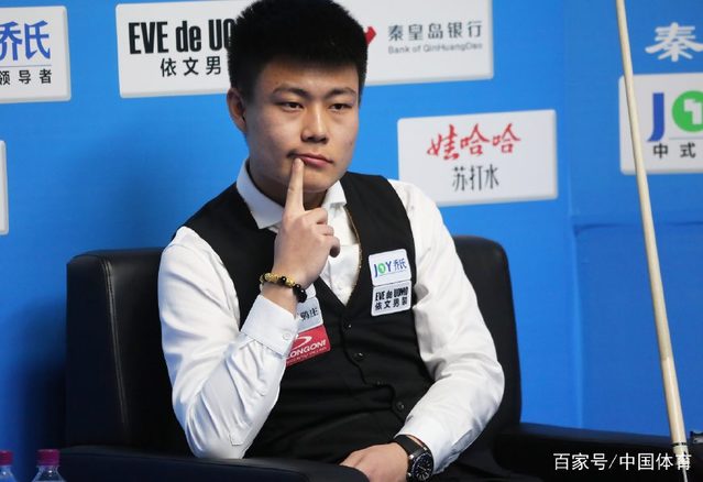 以及她父亲 以及她父亲