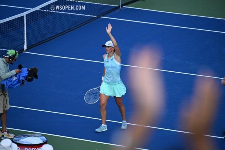 系列赛中的 系列赛中的