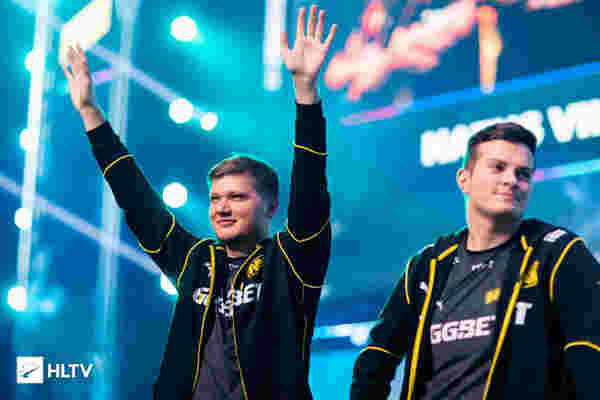 邵丽丽通过 邵丽丽通过