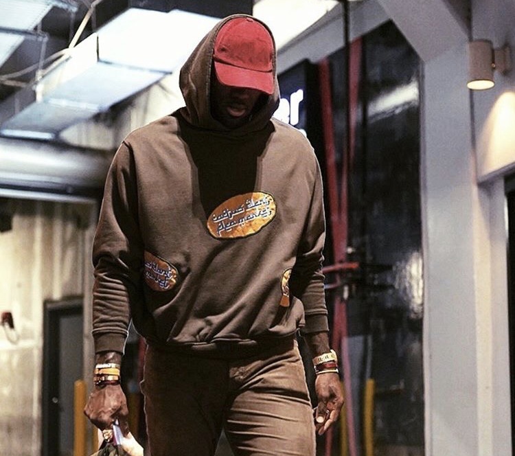 与其在数据 与其在数据