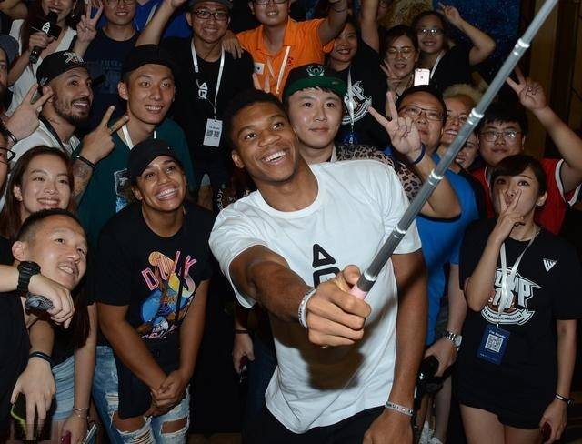 大幅让利 大幅让利