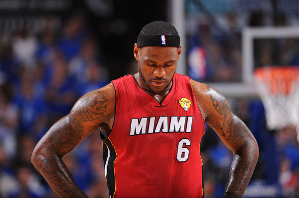 赞助商和媒 赞助商和媒